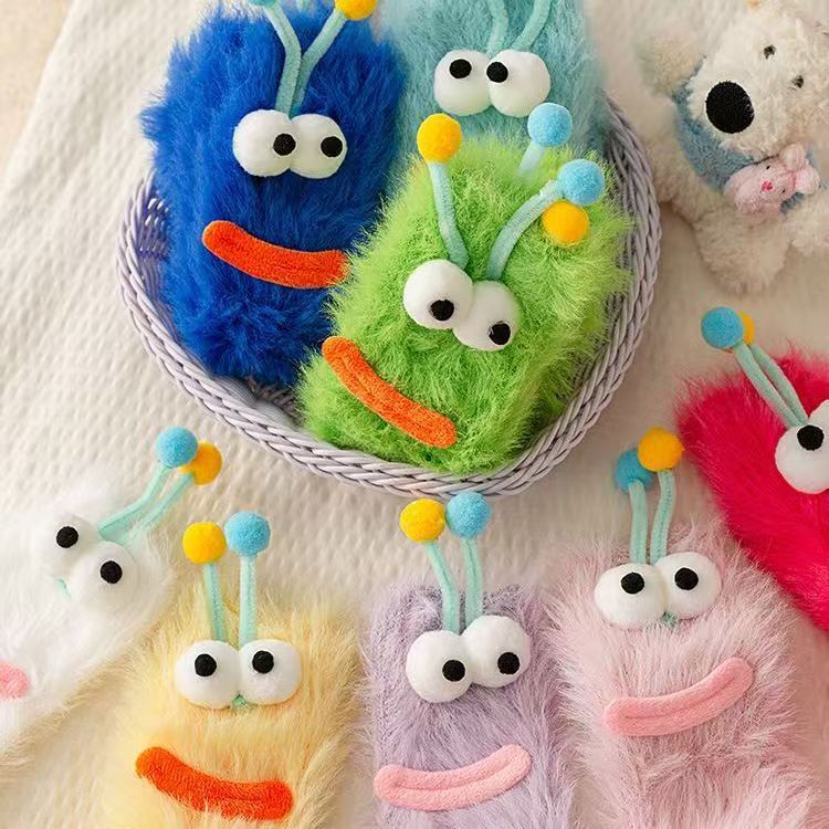 Fuzzy Caterpillar Sockz